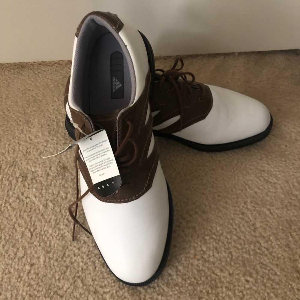 Mens size 11 Brand NEW, never worn Golf shoes